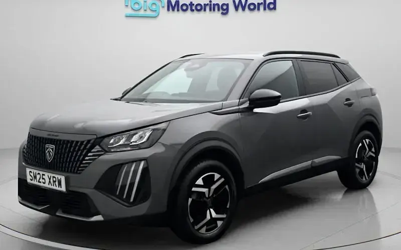 Used Peugeot 2008 Allure 131 HP (96 kW) 2024 Grey SUV