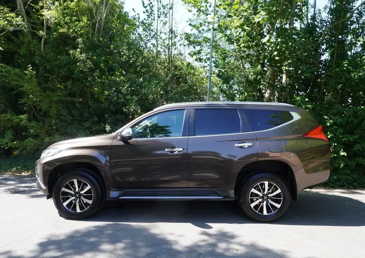 Used Mitsubishi Shogun 178 HP (130 kW) 2021 Bronze SUV