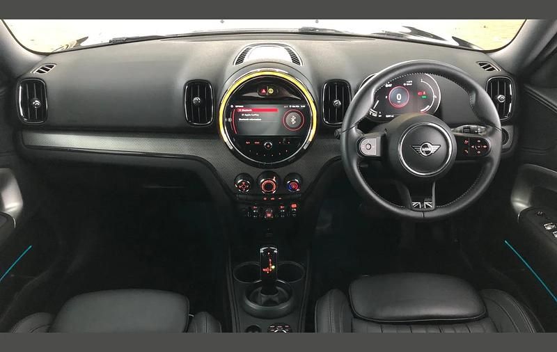 Used Mini Cooper Countryman Exclusive 134 HP (98 kW) 2022 Black SUV