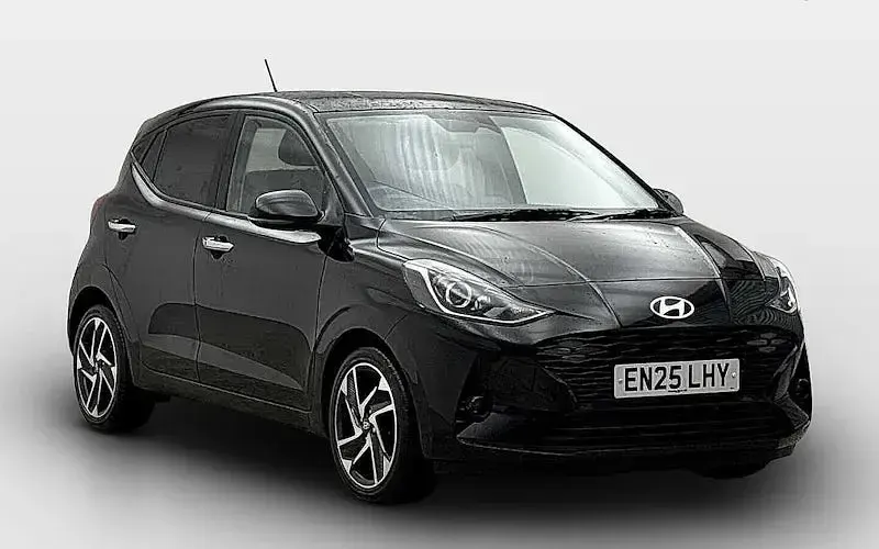 Used Hyundai i10 Premium 79 HP (58 kW) 2025 Hatchback