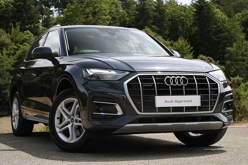 Grey Used 2024 Audi Q5 Sport SUV | £36,495 (Fair price) - Image 1/4