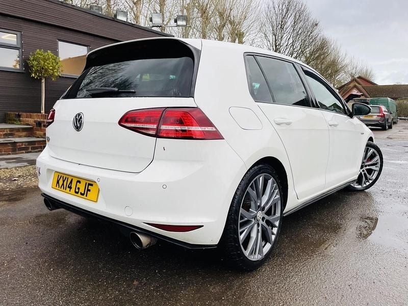 Used VW Golf VII GTD 184 HP (135 kW) 2014 White Hatchback