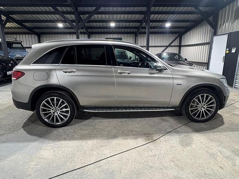 Used Mercedes GLC300 AMG Line Premium 2020 Silver Estate