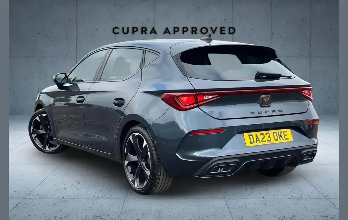 Used Cupra Leon 150 HP (110 kW) 2023 Grey Hatchback