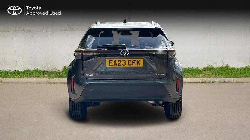 Used Toyota Yaris Hybrid Design 2023 Grey Hatchback