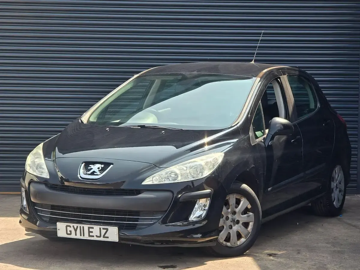 Used Peugeot 308 S 112 HP (82 kW) 2011 Black Hatchback