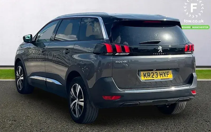 Used Peugeot 5008 Active+ 131 HP (96 kW) 2023 Grey SUV