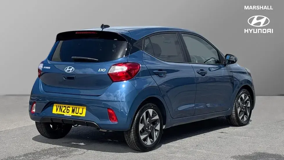 Neu Hyundai i10 Advanced Plus 63 PS (46 kW) 2026 Blau Kleinwagen