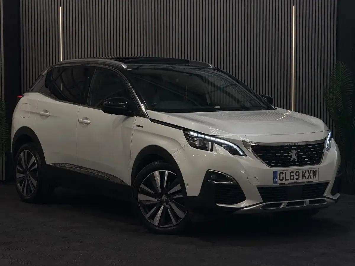 Used Peugeot 3008 Premium 2019 White SUV