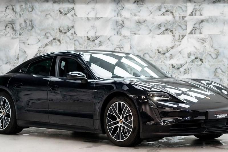 Used 2021 Porsche Taycan Sedan | £41,989 (Good price) - Image 1/1