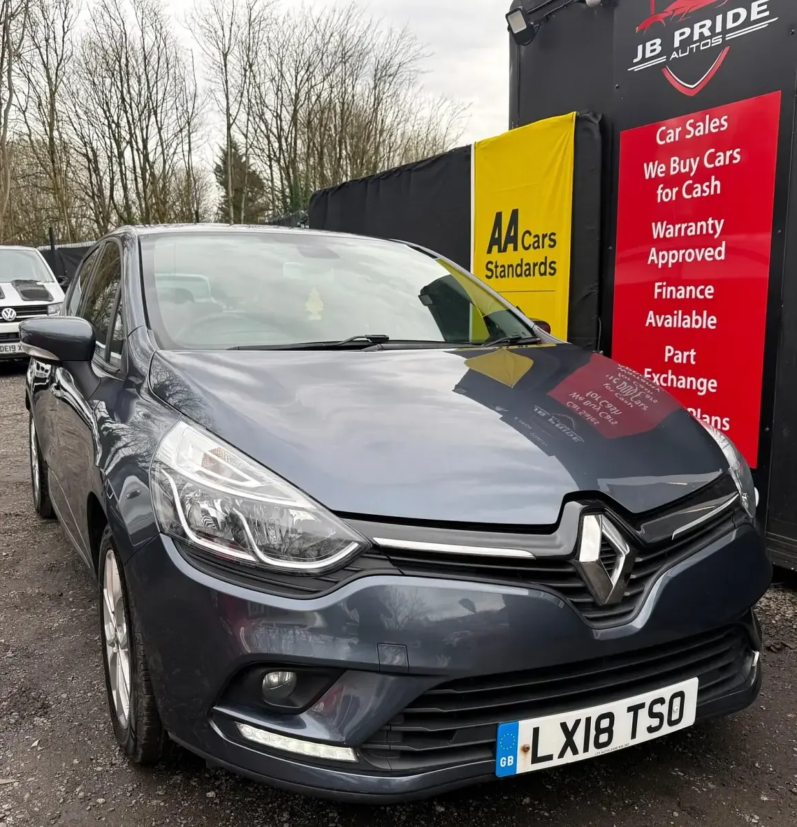 Used Renault Clio Dynamique 2018 Grey Hatchback