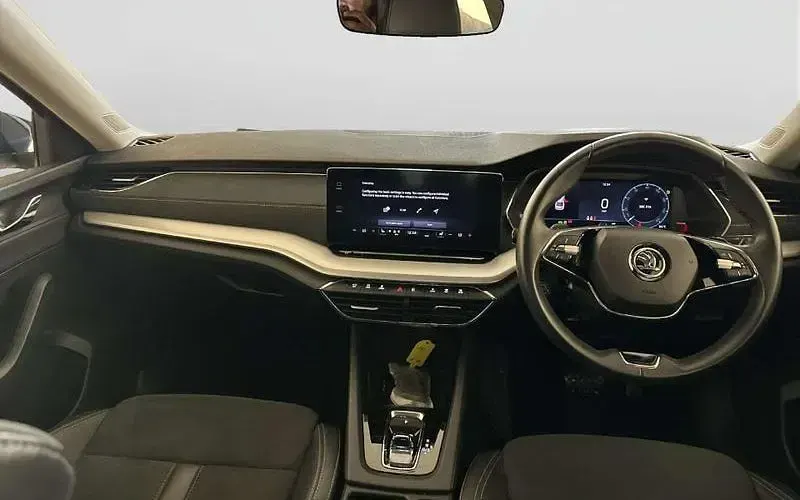 Gebraucht Skoda Octavia SE L 150 PS (110 kW) 2023 Blau Kleinwagen