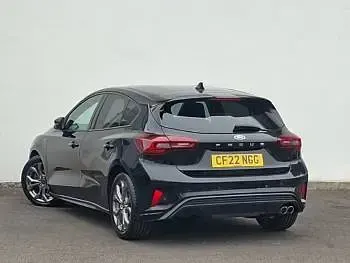 Used Ford Focus ST-Line 120 HP (88 kW) 2022 Black Hatchback