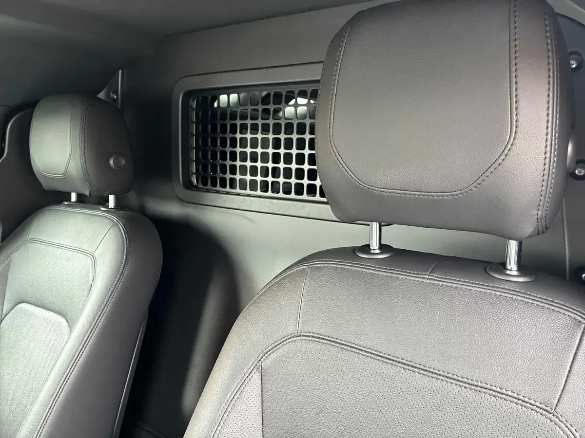Used Land Rover Defender SE 2023 White SUV