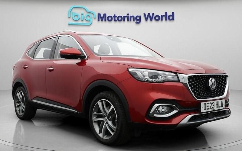 Used MG HS Excite 162 HP (119 kW) 2023 Red SUV