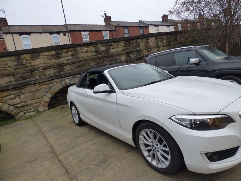 Used BMW 218 Comfort Edition 2015 White Cabriolet