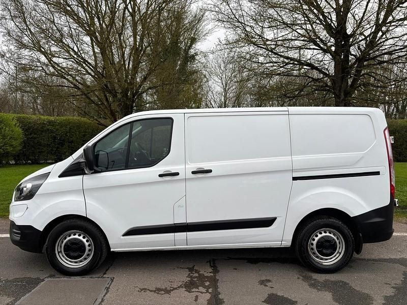 Used Ford Transit Custom 126 HP (92 kW) 2021 White Van