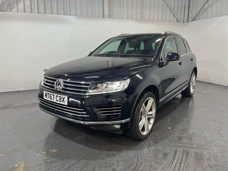 Used VW Touareg R-line Plus 262 HP (192 kW) 2017 Black SUV