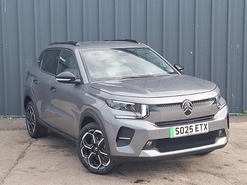 Metallic mercury grey New 2025 Citroën e-C3 Hatchback | £18,998 (Fair price) - Image 1/4