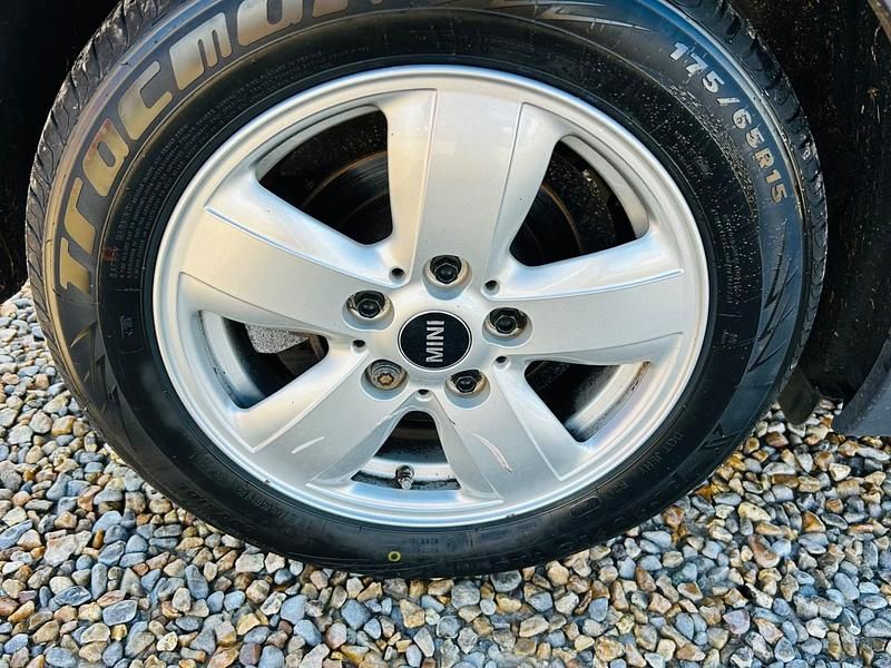 Used Mini Cooper Classic 136 HP (100 kW) 2019 Blue Hatchback