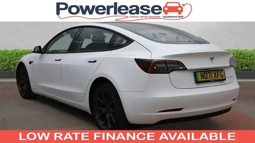 Used Tesla Model 3 Long Range AWD 366 kW (498 HP) 2021 White Sedan