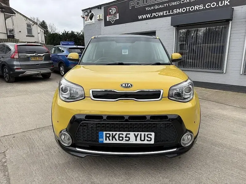 Used Kia Soul 128 HP (94 kW) 2015 Yellow SUV