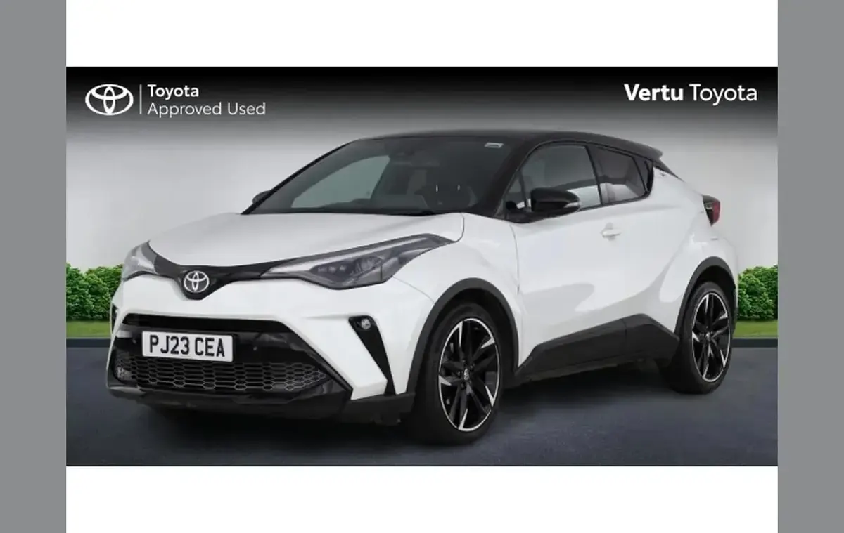 Used Toyota C-HR Sport 122 HP (89 kW) 2023 White SUV