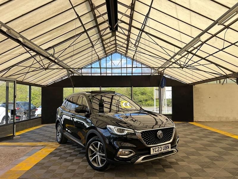 Used MG HS Exclusive 258 HP (189 kW) 2023 Black SUV