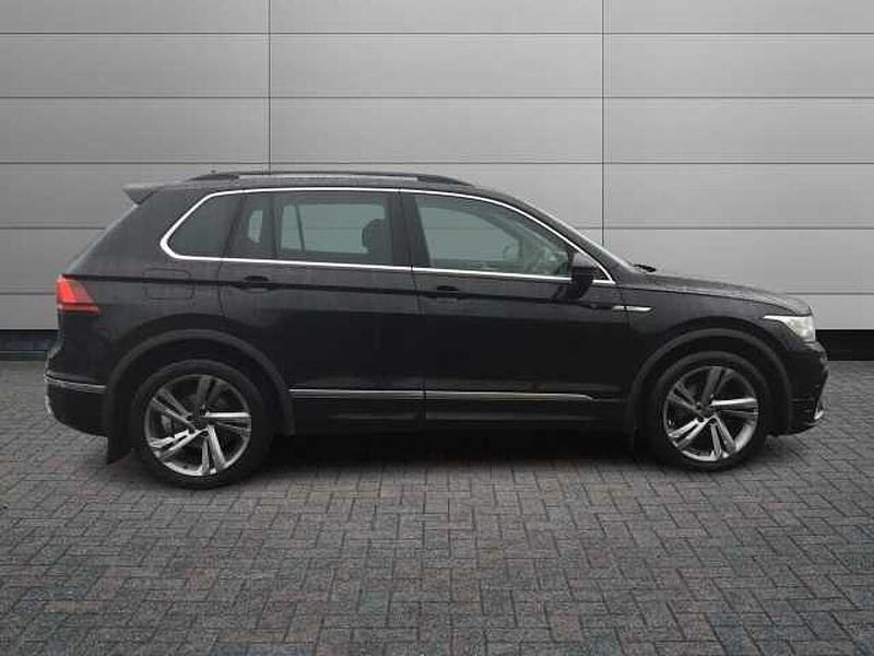 Begagnad VW Tiguan 150 HK (110 kW) 2023 SUV