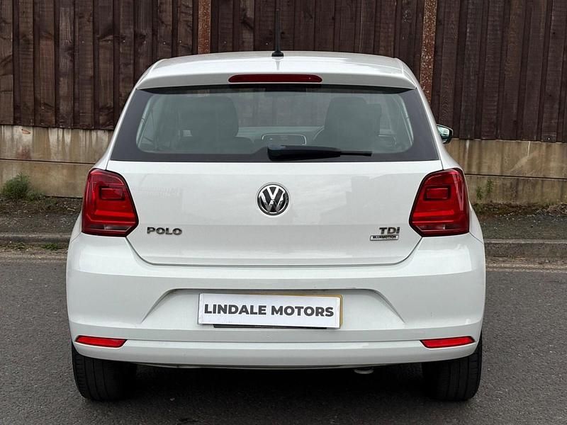 Used VW Polo SE 75 HP (55 kW) 2014 White Hatchback