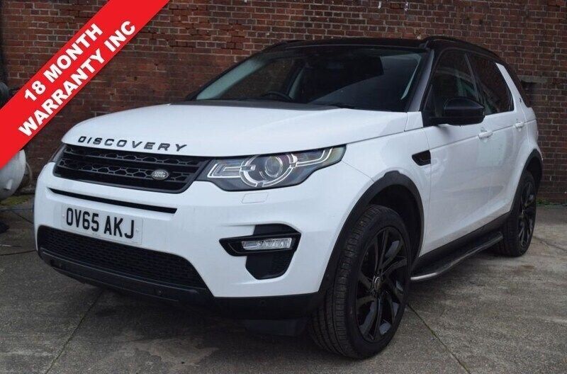 White Used 2015 Land Rover Discovery Sport HSE Luxury SUV | £12,967 (Fair price) - Image 1/4