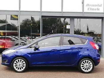 Used Ford Fiesta Titanium X 100 HP (73 kW) 2017 Blue Hatchback