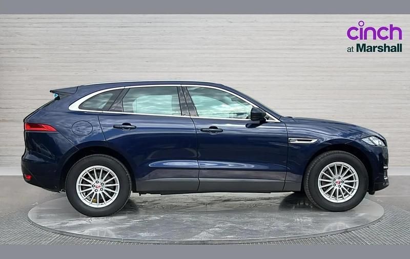 Usado Jaguar F-Pace Portfolio 240 HP (176 kW) 2018 Azul SUV