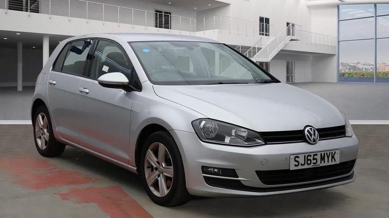 Used VW Golf VII Match 110 HP (80 kW) 2015 Silver Hatchback