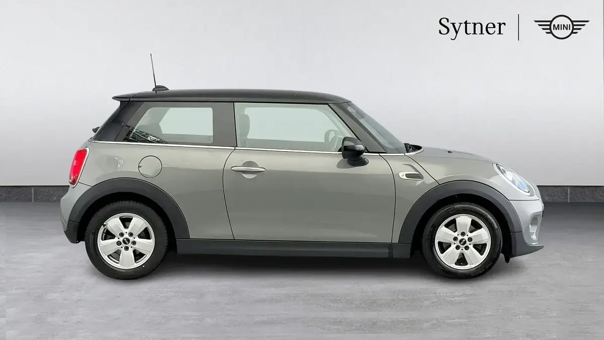 Used Mini Cooper Classic 134 HP (98 kW) 2019 Grey Hatchback