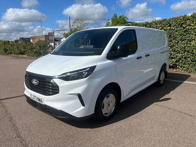 Used Ford Transit Custom Trend 136 HP (100 kW) 2024 White Van