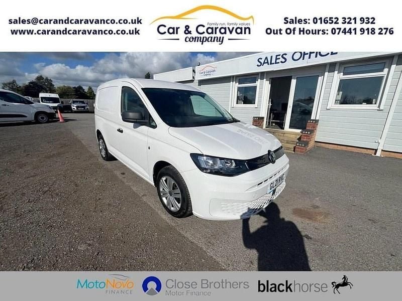 White Used 2021 VW Caddy S MPV | £8,980 (Good price) - Image 1/4