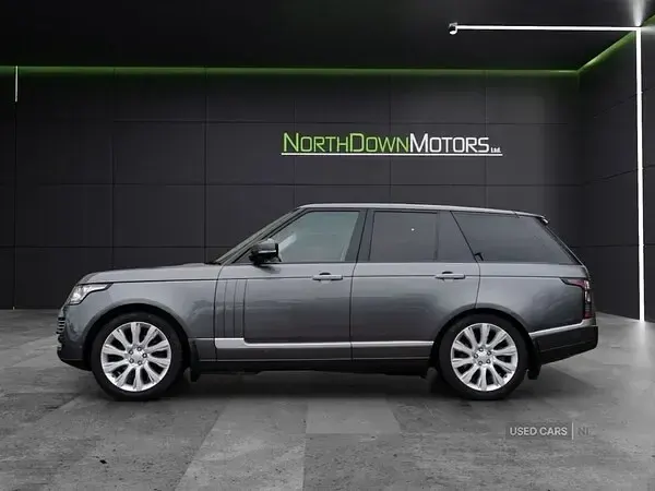 Used Land Rover Range Rover Vogue SE 258 HP (189 kW) 2017 Grey SUV