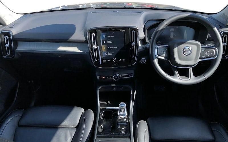 Usado Volvo XC40 Inscription 197 HP (144 kW) 2021 Cinzento SUV