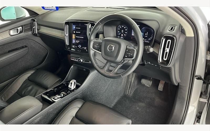 Used Volvo XC40 Inscription 262 HP (192 kW) 2021 SUV