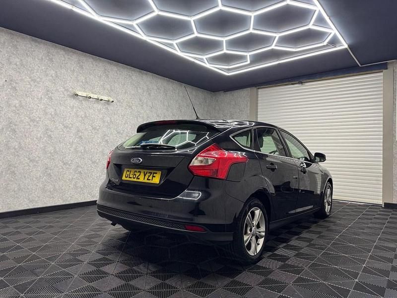 Used Ford Focus Zetec 2013 Black Hatchback