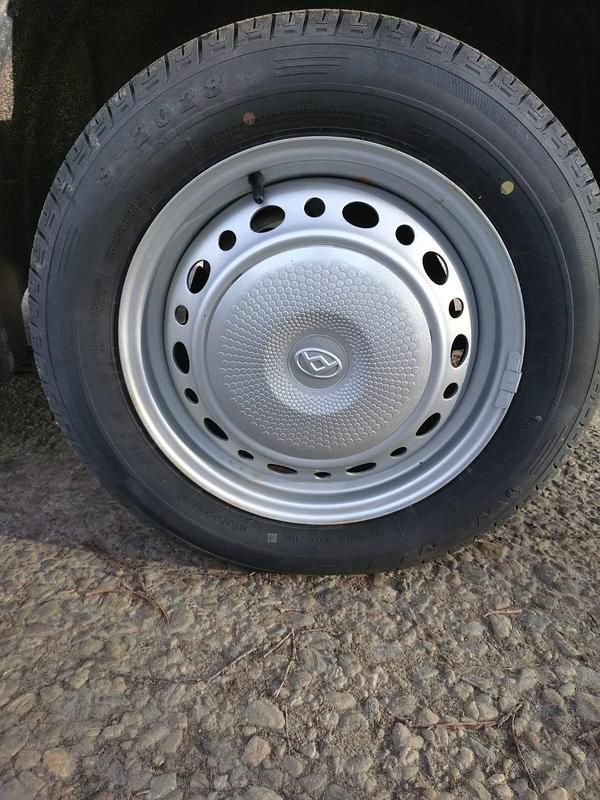 New Maxus eDeliver 3 89 kW (122 HP) 2025 White Van