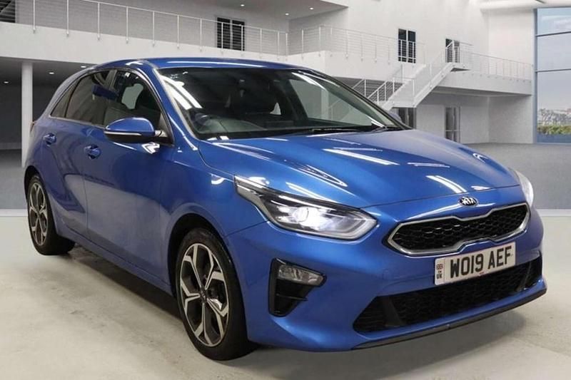 Used Kia Ceed 138 HP (101 kW) 2019 Blue Hatchback