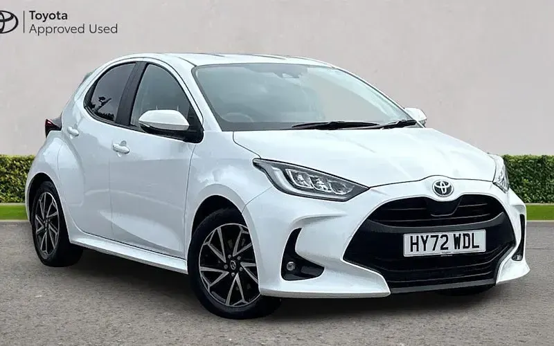 Used Toyota Yaris Design 116 HP (85 kW) 2022 Hatchback
