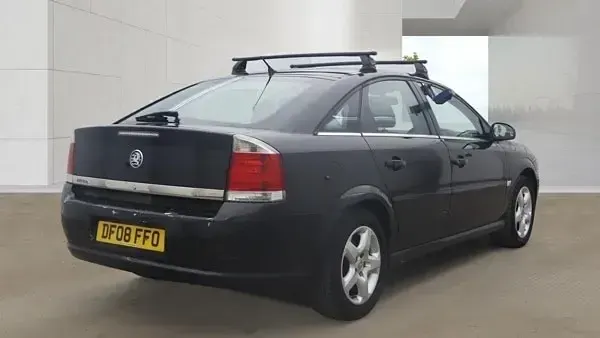 Used Vauxhall Vectra 138 HP (101 kW) 2008 Black Hatchback