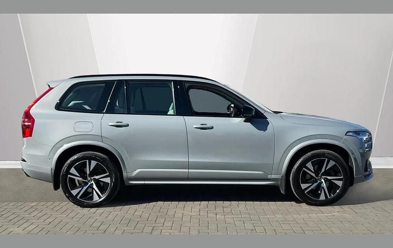Usado Volvo XC90 Plus 247 HP (181 kW) 2024 Cinzento SUV