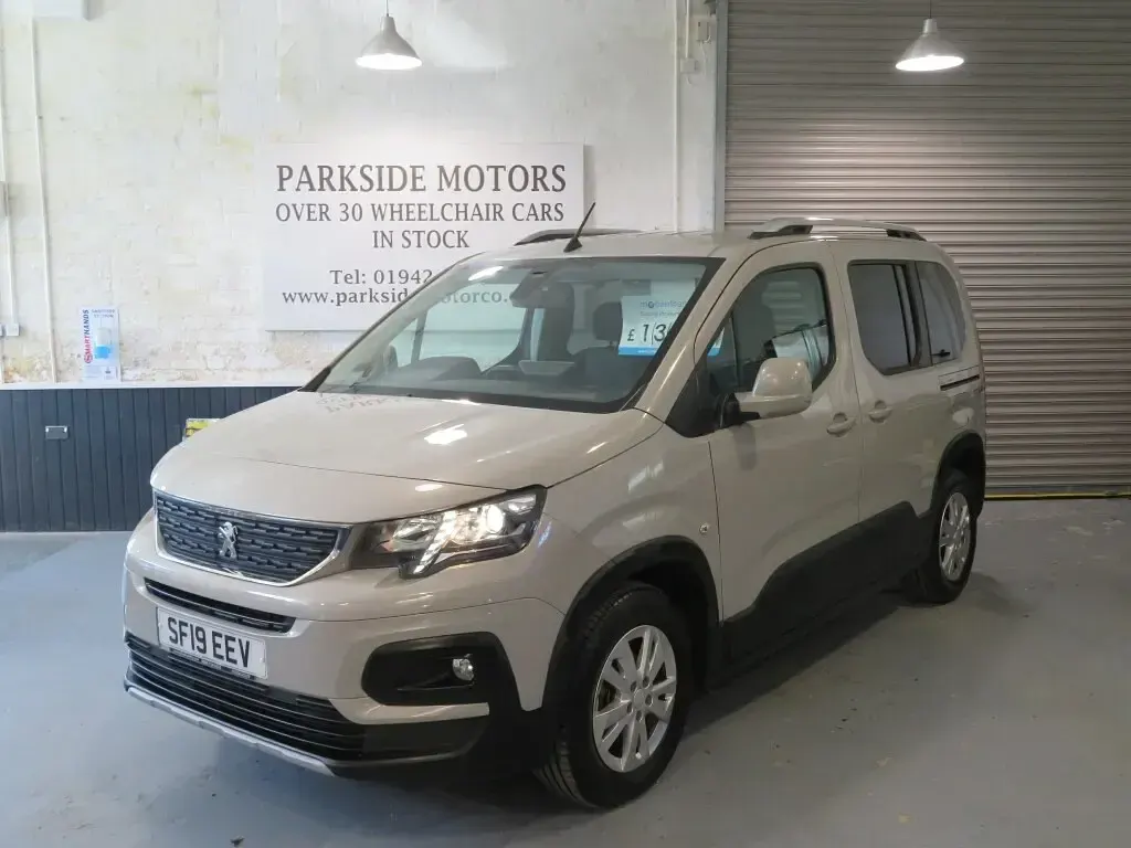 Used Peugeot Rifter Allure 2019 Beige MPV