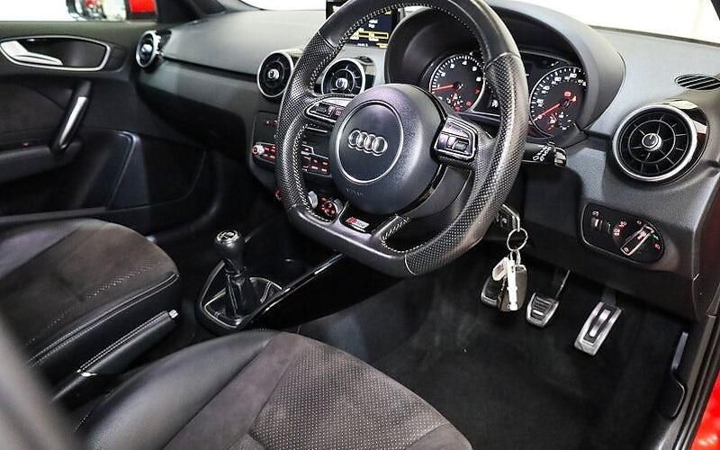 Used Audi A1 Sportback Black Edition 150 HP (110 kW) 2017 Hatchback