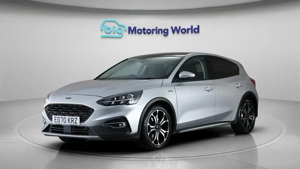 Used Ford Focus Active X 125 HP (91 kW) 2020 Silver Hatchback
