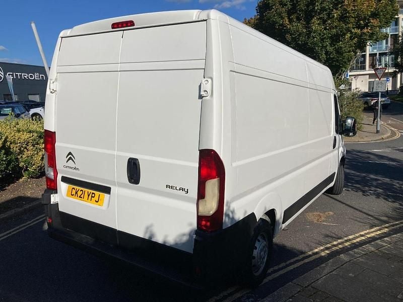 White Used 2021 Citroën Relay Van | £10,495 (Good price) - Image 1/4